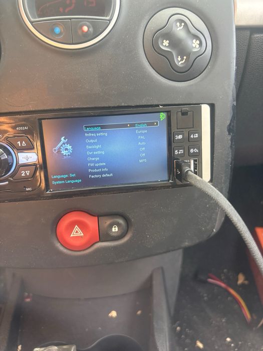 CAR MP5 PLAYER  1 DINчисто нов