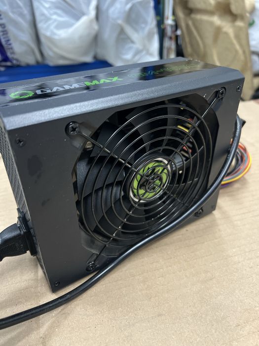 Захранване Gamemax GM 1650 1650W 80 Plus Gold С бонус SSD