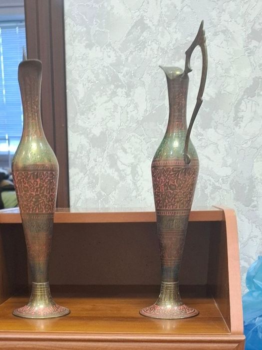 Кувшины  2 штуки