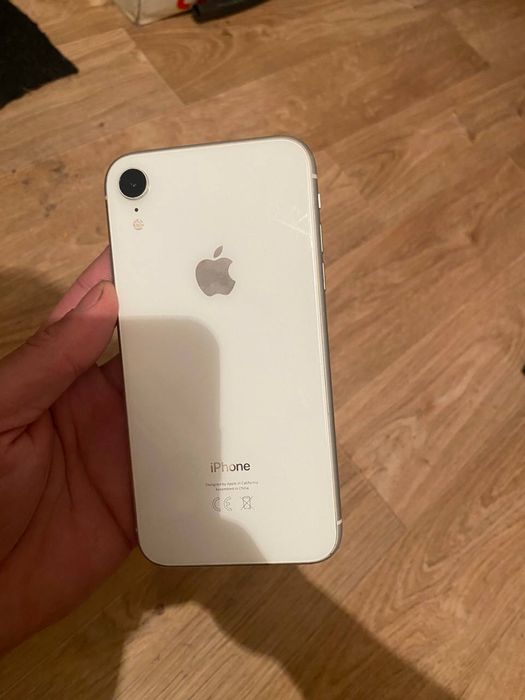 Айфон xr обмен интересует