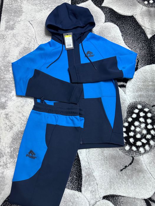 Мъжки екип на FLAIR