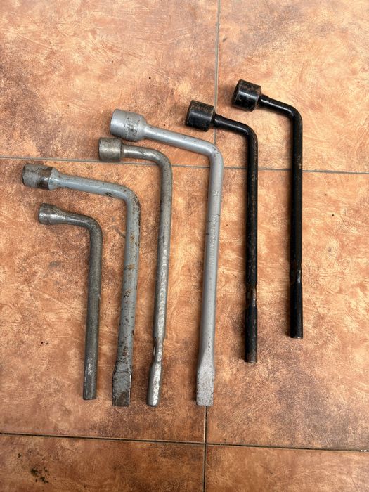 Ключи болоневые