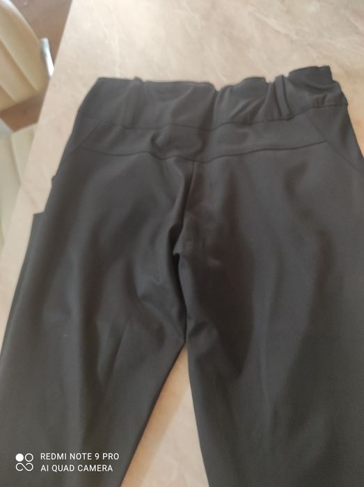 Елегантен панталон-25лв.