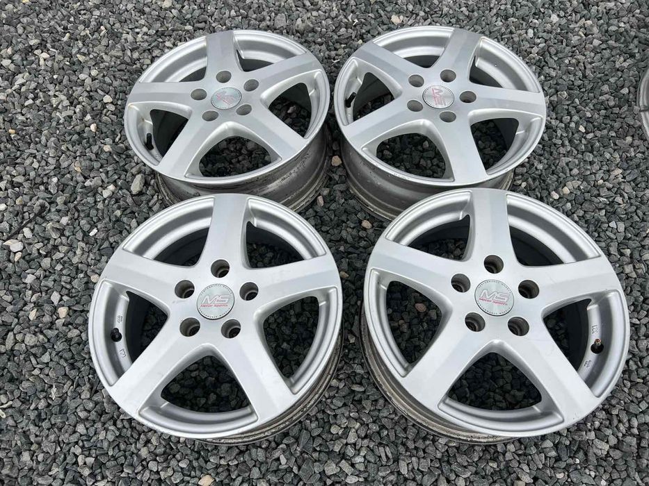 Джанти MS 5/112 Audi,VW,Skoda 5x112

Употребявани, Шумен