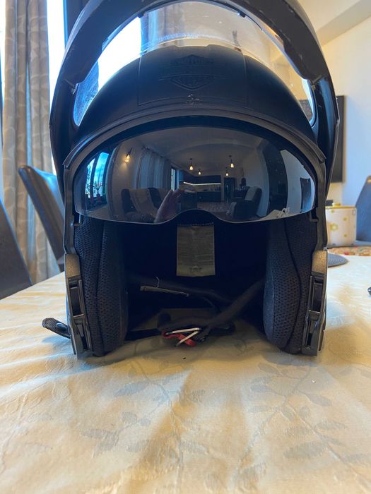 Vand casca Harley Davidson, sec, ECERXXL64 1800g flip-up  400lei neg.