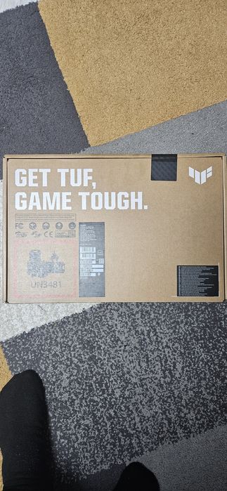 Vând Laptop Gaming Asus A14 FA401UU