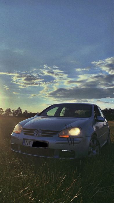 Vând / dezmembrez Golf 5