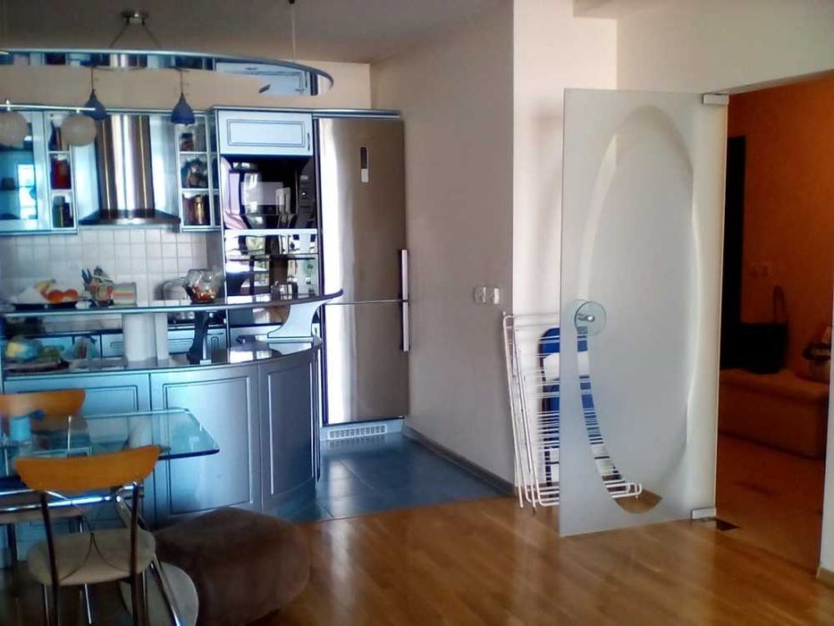 Продава се Тристаен апартамент в София, Гоце Делчев - 121 кв.м за 1405 €/кв.м - Снимка #5