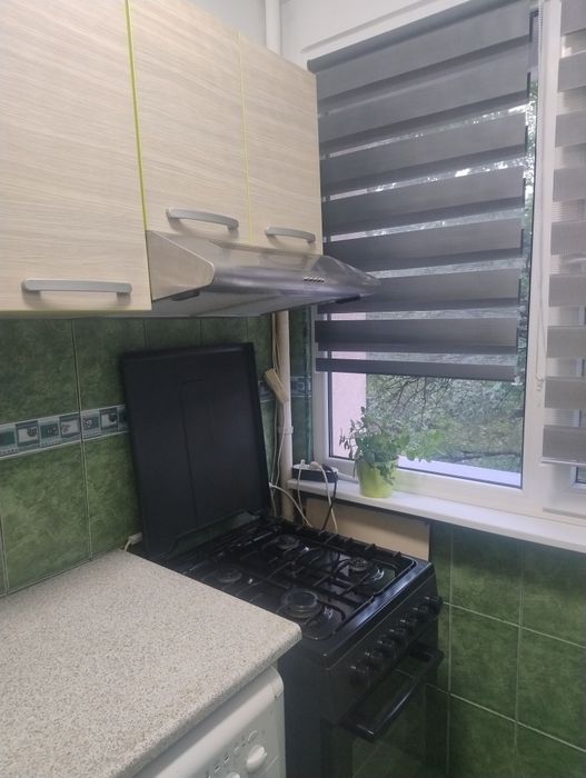 Închiriez garsonieră strada Dristorului la 2 minute de metrou