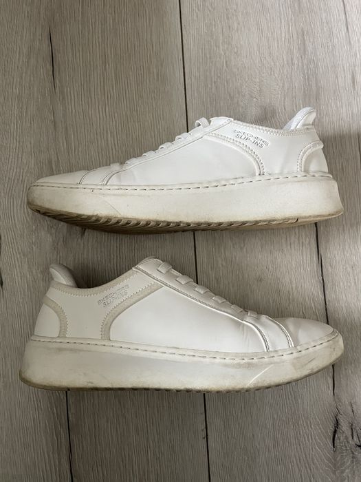 Sketchers Slip On