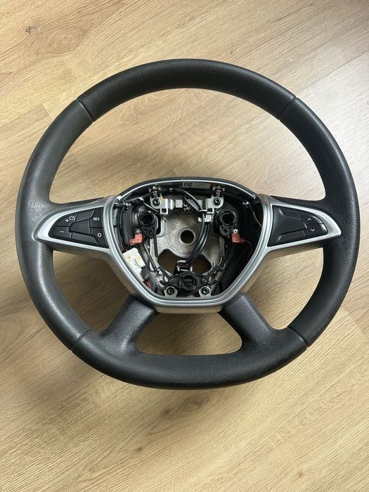Volan Duster 2(46.000km)clasic