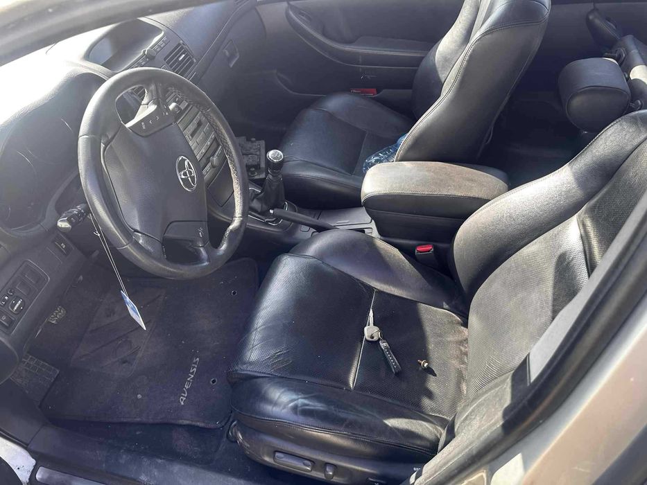 На части Toyota Avensis 2.2 D4D 150 к.с. 2005 година