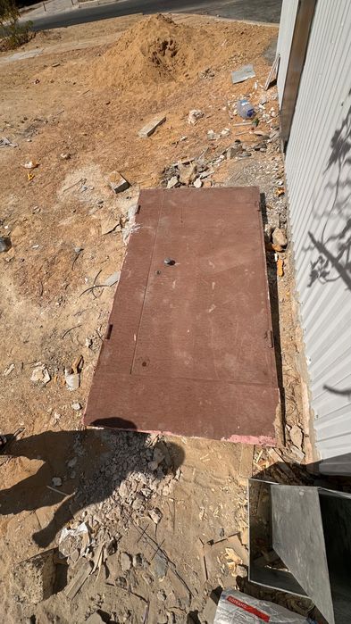 Металлическая дверь входная