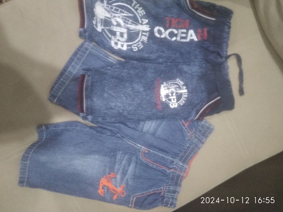 Продам одежду для мальчика 4-5 лет