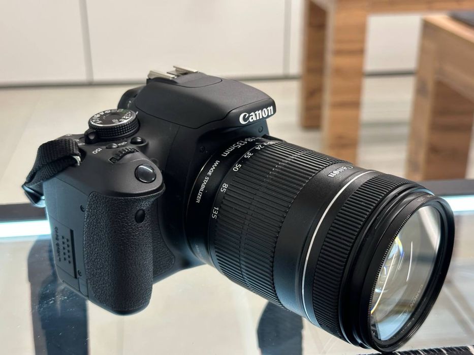 Canon EOS | 600D