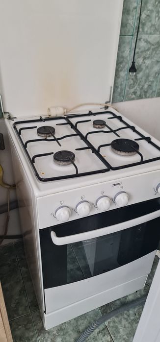 Aragaz Zanussi utilizat in.stare buna