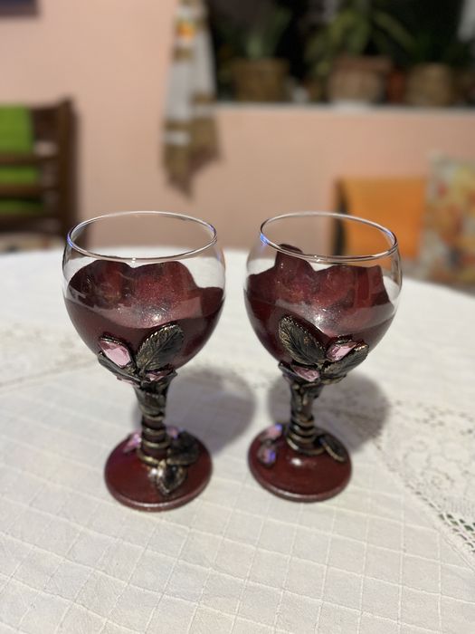 Чаши за вино - ръчно изработени