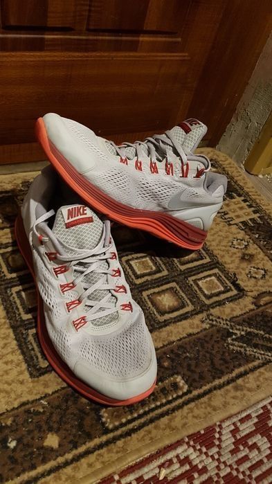 Adidasi Nike 48.5cm