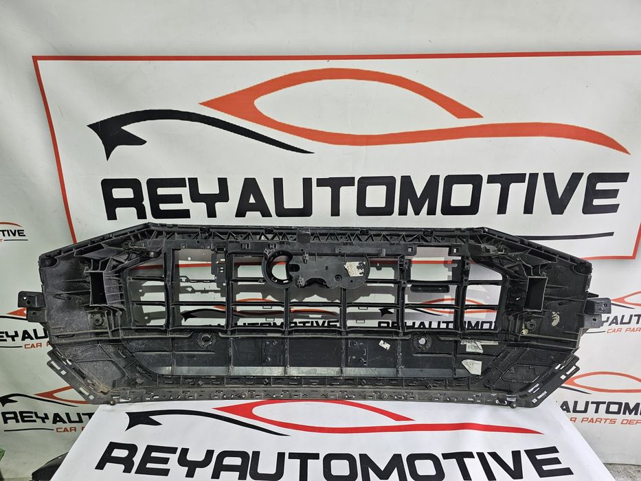 Grila radiator Audi Q8 cod 4M8853651AF