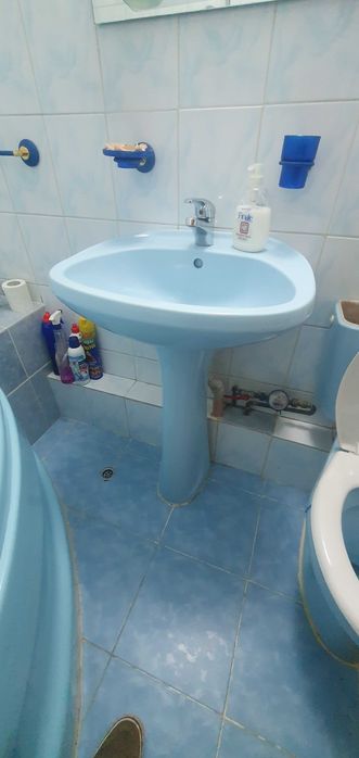 Vand cada, toaleta si chiuveta