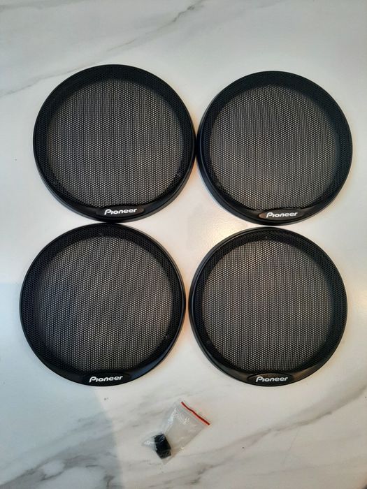 Комплект сеток на колонки, динамики 16 с эмблемой Pioneer в комплекте