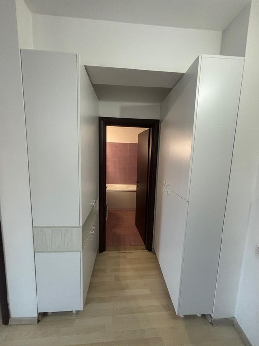 Închiriez ap 2 camere!!!