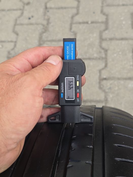 275 50 20 Pirelli