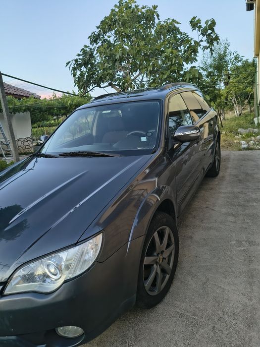 Субару аутбек 2008г.2.5к