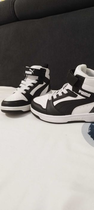 Vând adidași PUMA originali