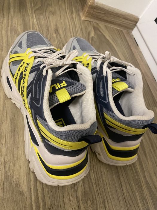 Adidasi Fila nr 38,5