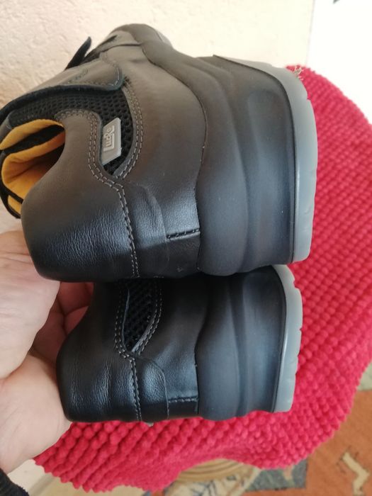 Pantofi noi piele naturala nr 44 Lucro bărbati