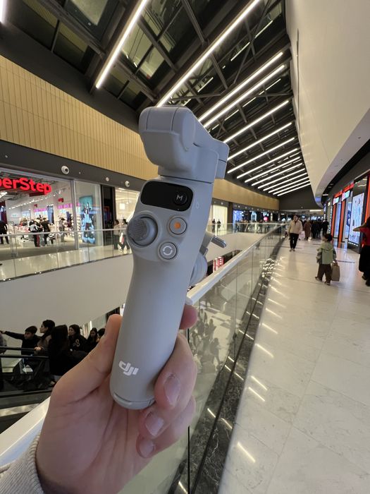 DJI OSMO mobile 7