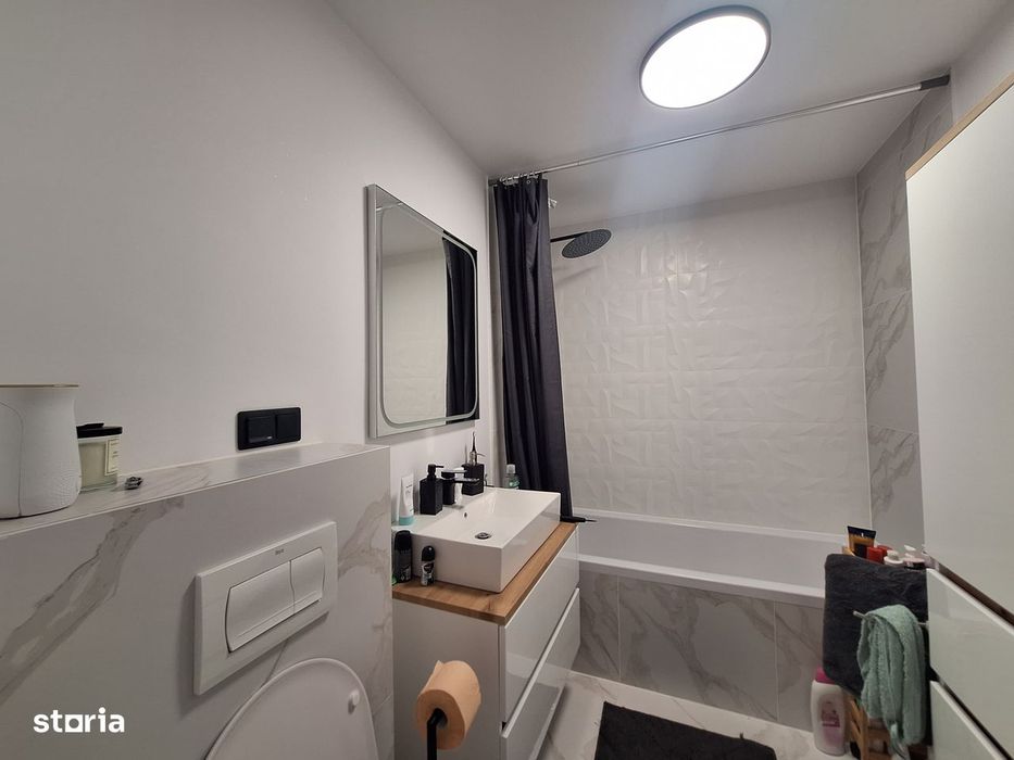Apartament cu 3 camere, 60,4 mp, parcare, zona Muzeul Apei