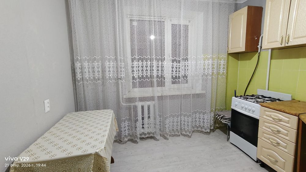 Сдается 1 комн. кв. мкр Строитель