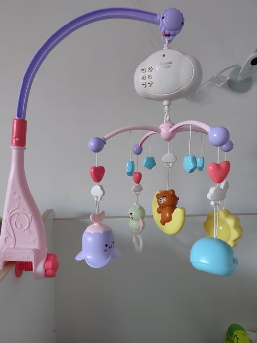 Музикална въртележка за кошара