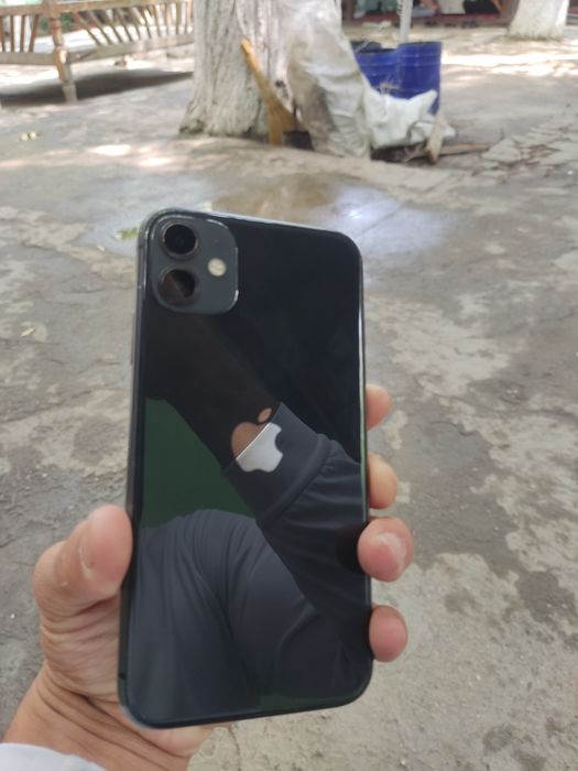 iPhone 11 sotiladi