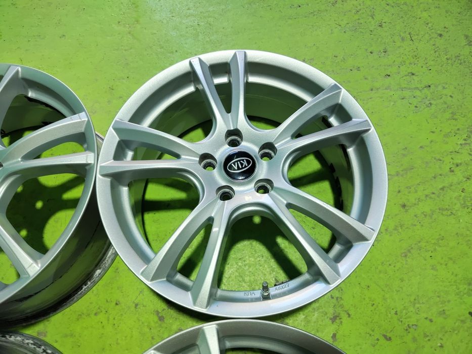18 5x114.3 Kia Hyundai лети джанти 5х114.3