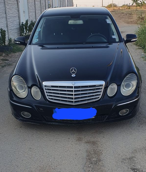 Dezmembrez Mercedes Eclass 2008 2.2 cdti