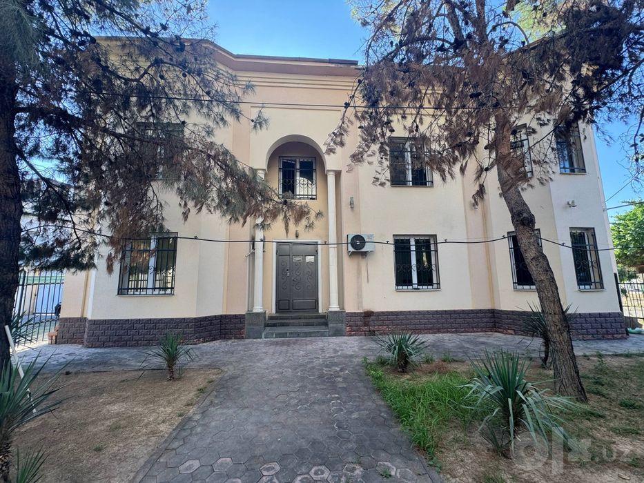 СРОЧНО. Продается коммерческое здание . Сафийский. Корасарой.