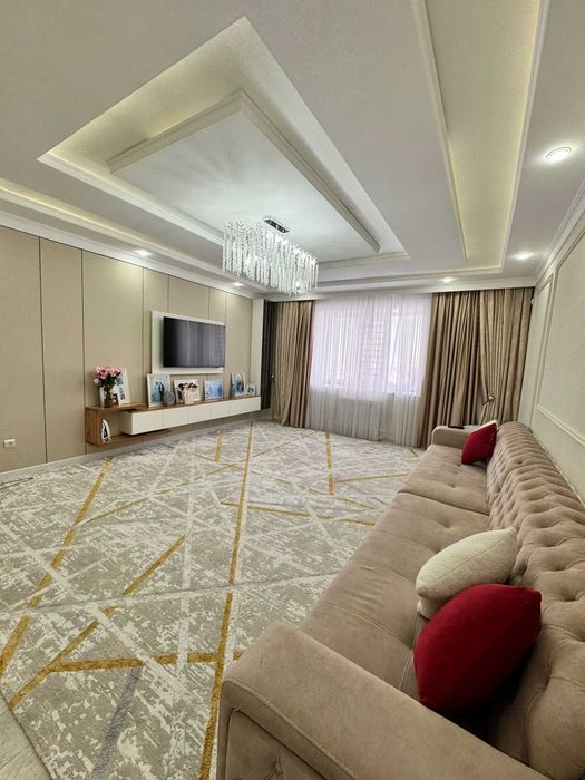 3 комнататная квартира Мангилик