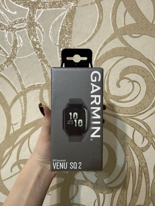 Смарт-часы Garmin Venu SQ2 40 мм черно-серый-серый