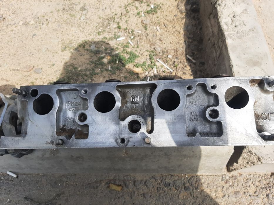 Продам головку Опель