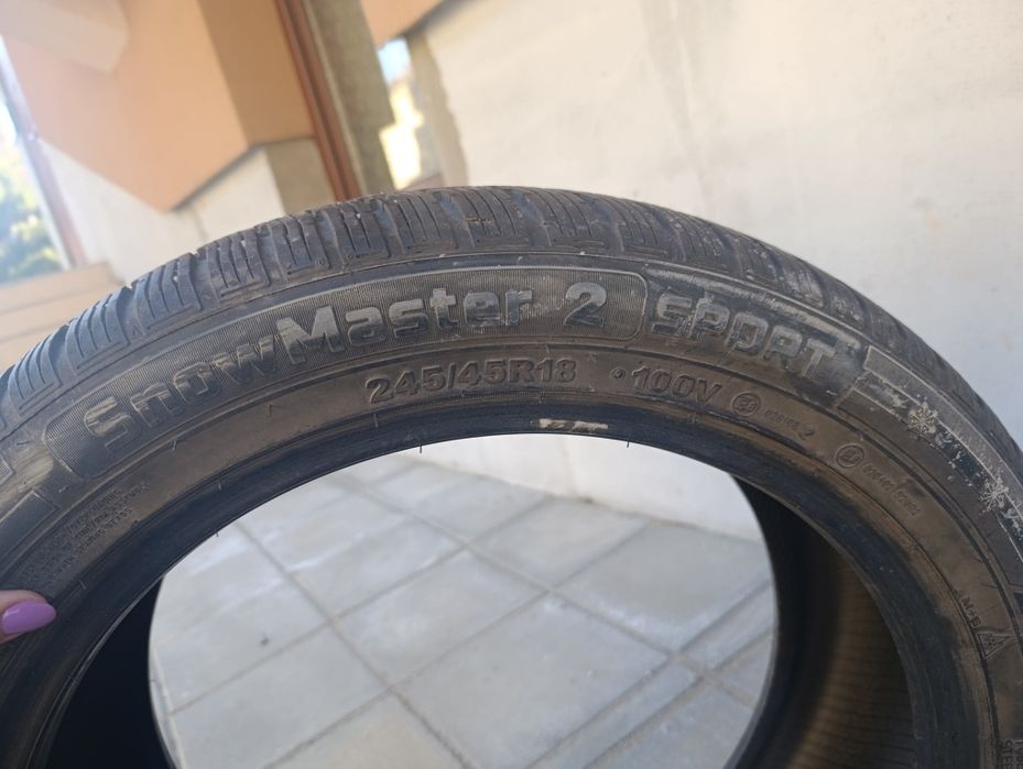 Зимни гуми 245/45 R18