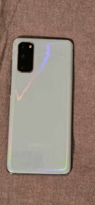 Продам Samsung s20 128