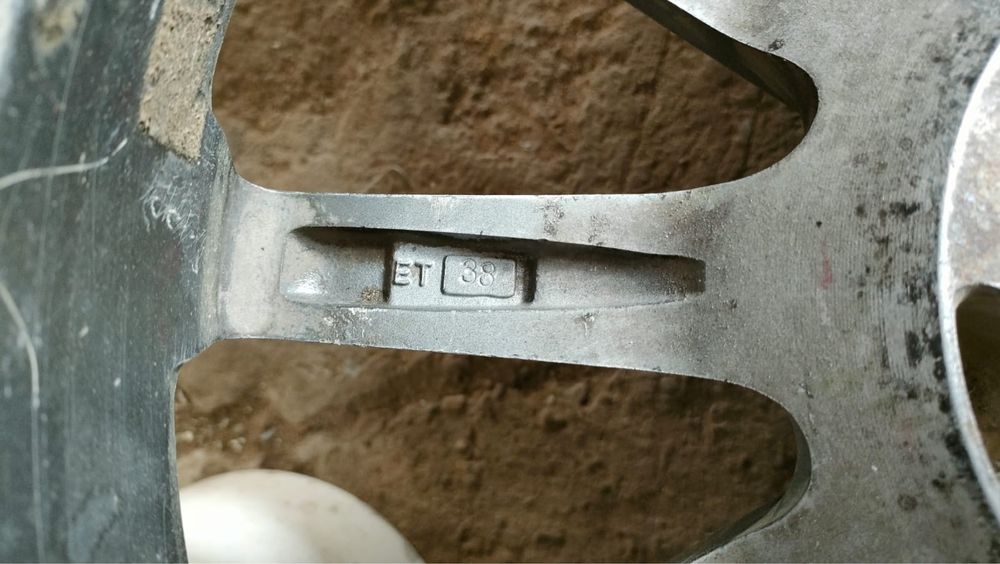 Обменяю 17 диски на R18