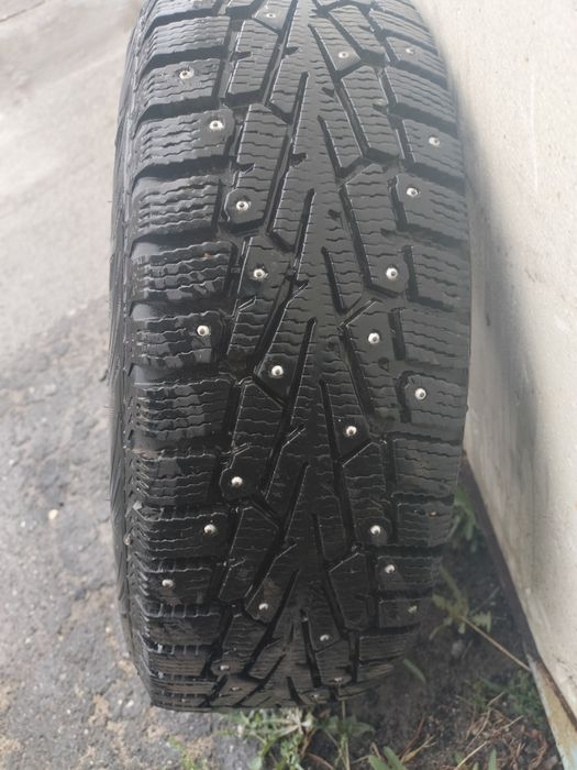 Продам резину с дисками r15 4*114,3
