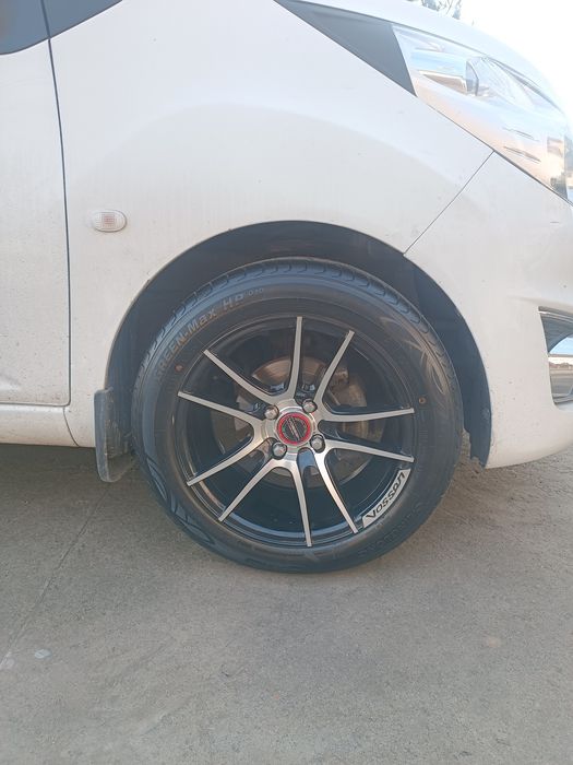 Vossen Diska Balon XXR Stil 195 55 R15 Holati Ideal