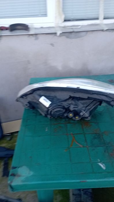 Far Partea Dreapta Opel Corsa  D  feizlift