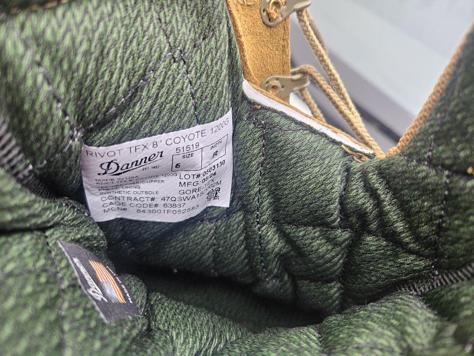 Bocanci iarna danner 38