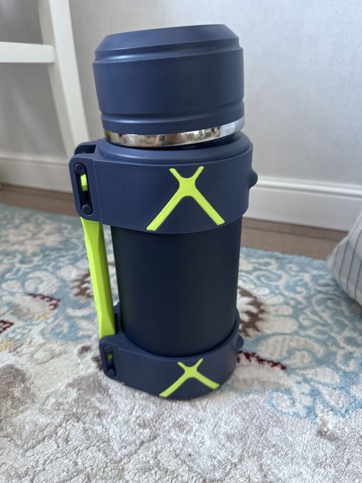 Продам термосы разные